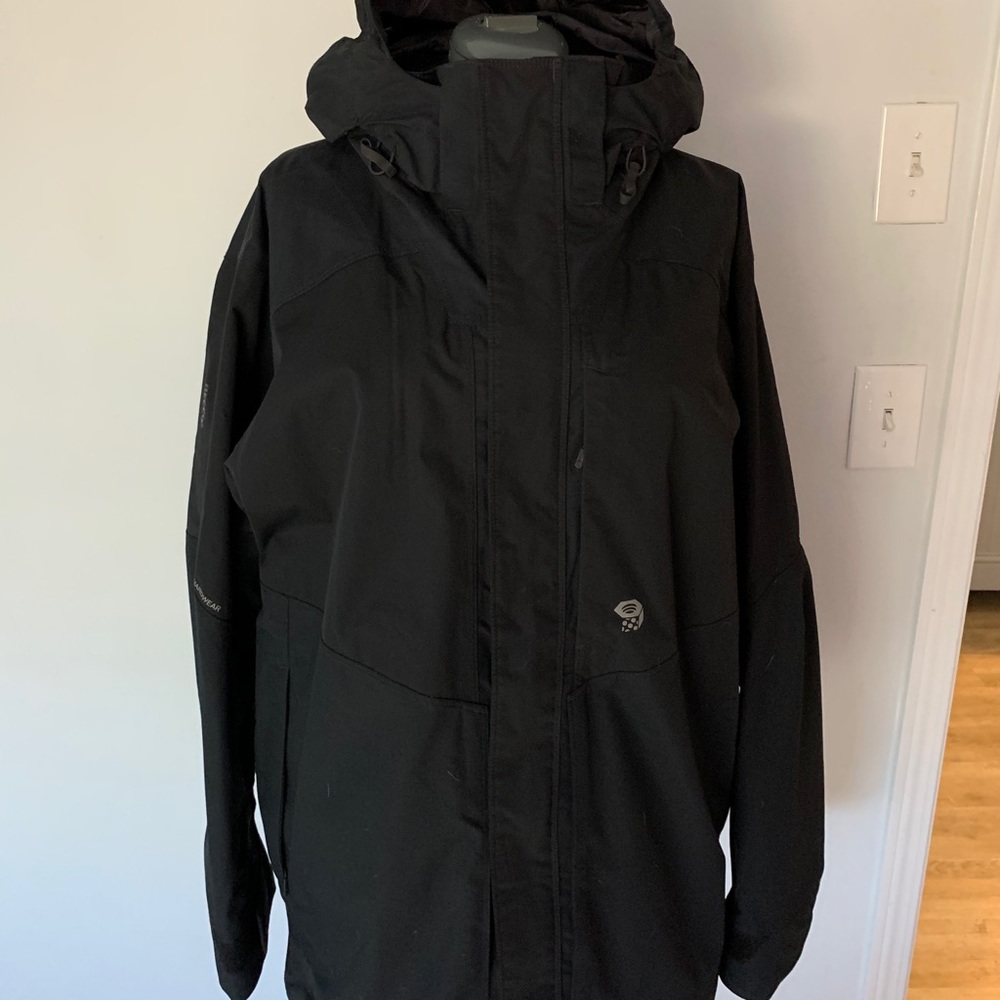 Mountain Hardware black jacket NWOT